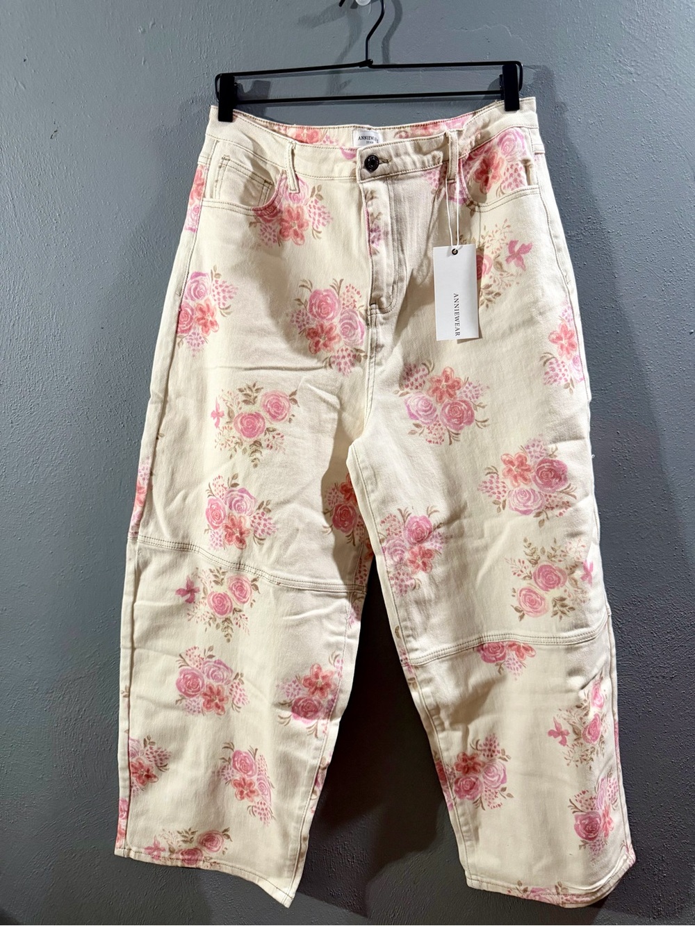 Anniewear Women's Cream Straight-Leg Jeans with Pink Floral Print